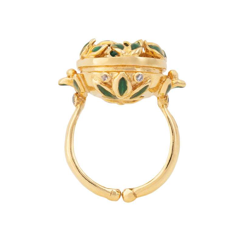 anel Carolina Curado com folhas verde e pedra verde esmeralda ajustável